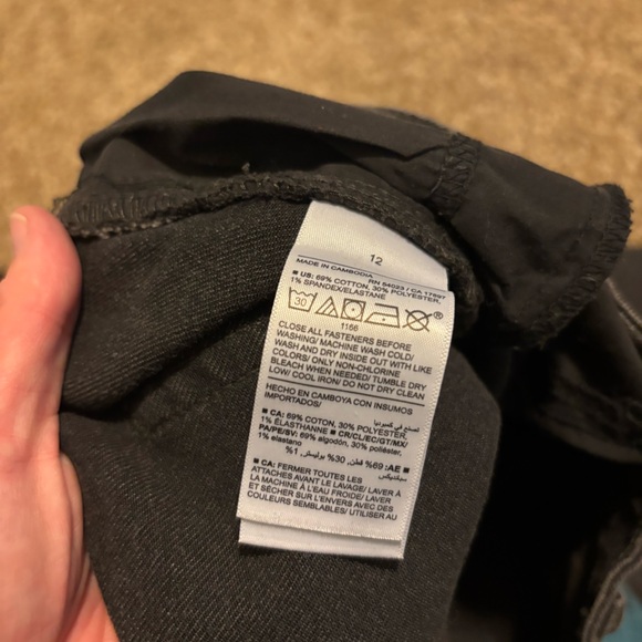 Old Navy || Wow Wide Leg Faded Black Jeans Size 12 - Picture 5 of 12